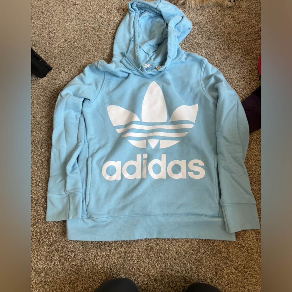 Adidas Sweatshirt